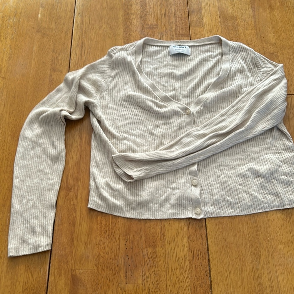 Old Navy Cropped Cardigan - M